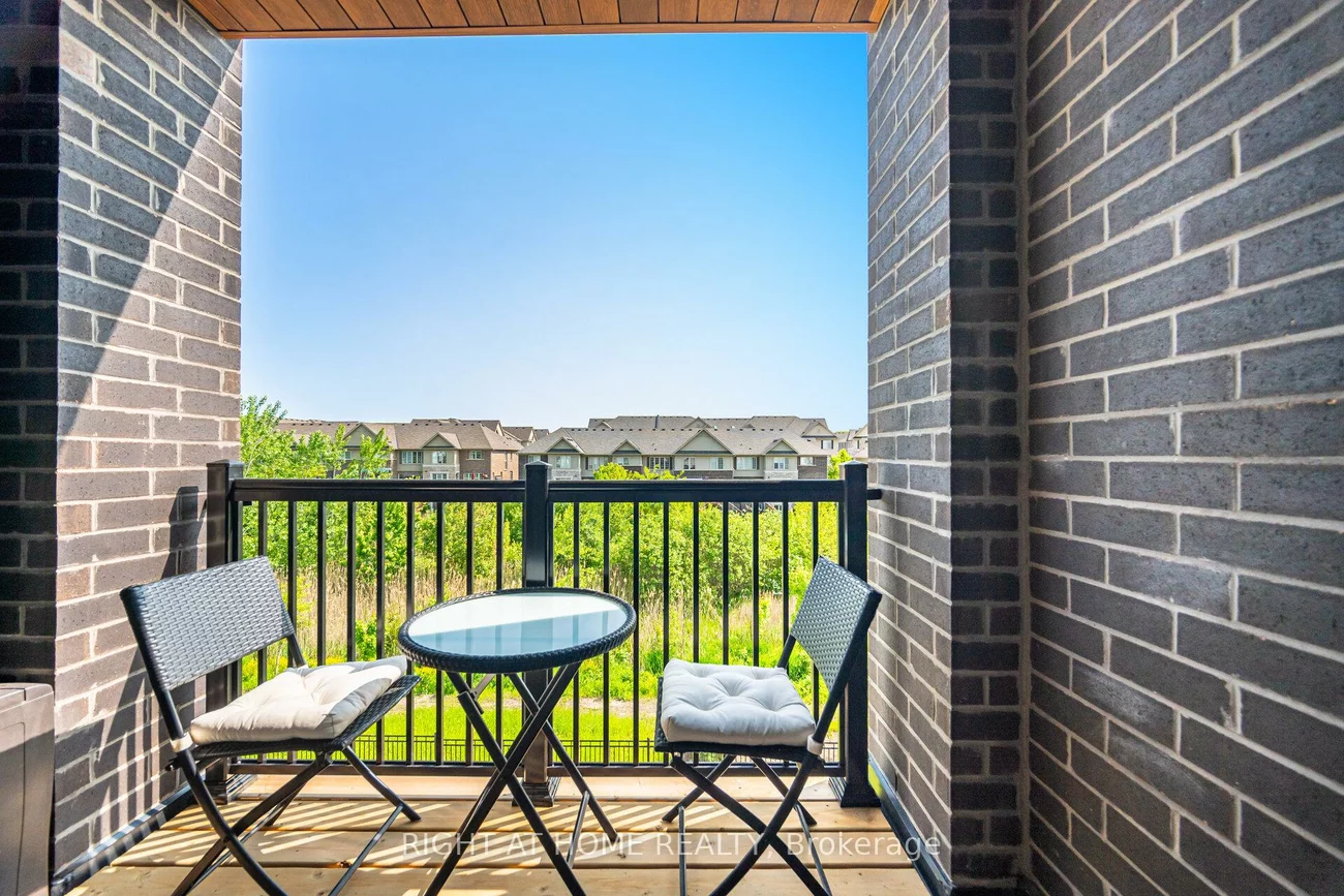 349, Wheat Boom, 1010 - JM Joshua Meadows, Oakville