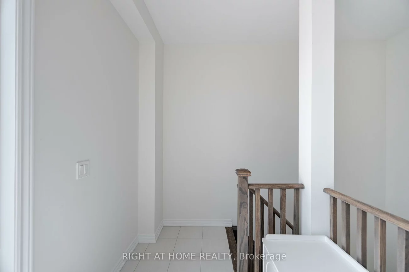 349, Wheat Boom, 1010 - JM Joshua Meadows, Oakville
