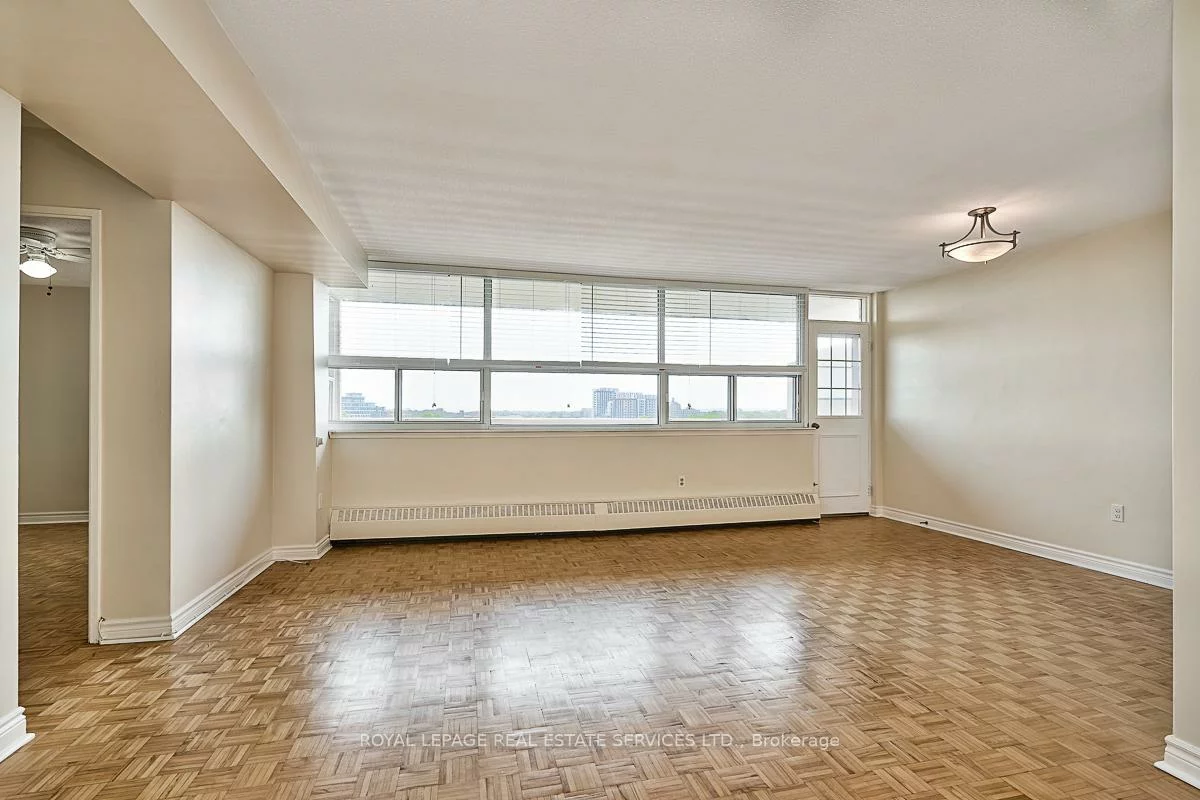 2263, Marine, 1001 - BR Bronte, Oakville