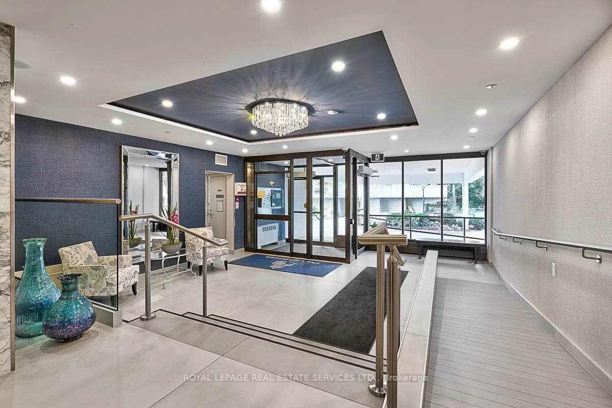 2263, Marine, 1001 - BR Bronte, Oakville