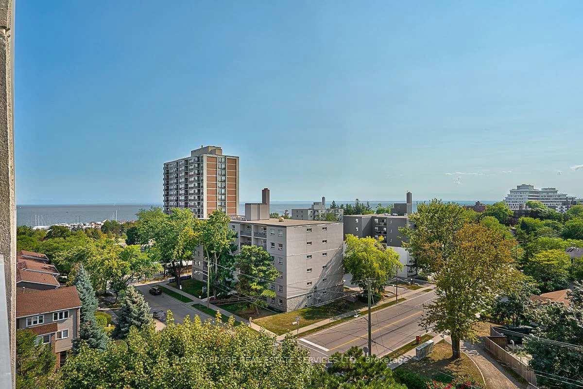 2263, Marine, 1001 - BR Bronte, Oakville