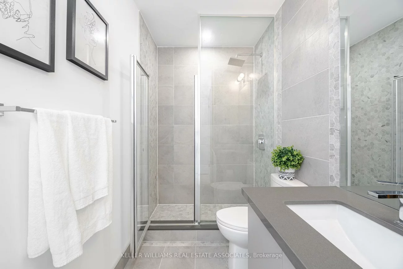 297, Oak Walk, 1015 - RO River Oaks, Oakville