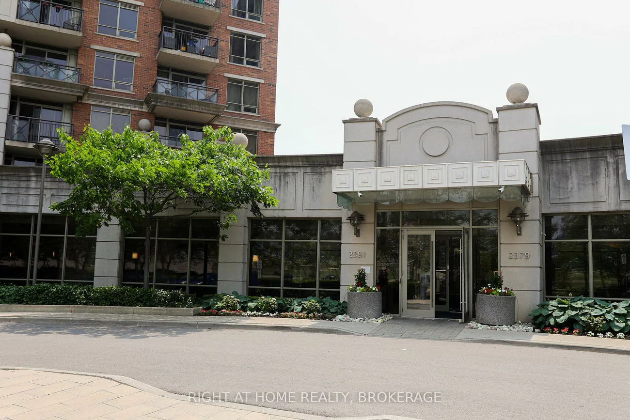 2391, Central Park, 1015 - RO River Oaks, Oakville