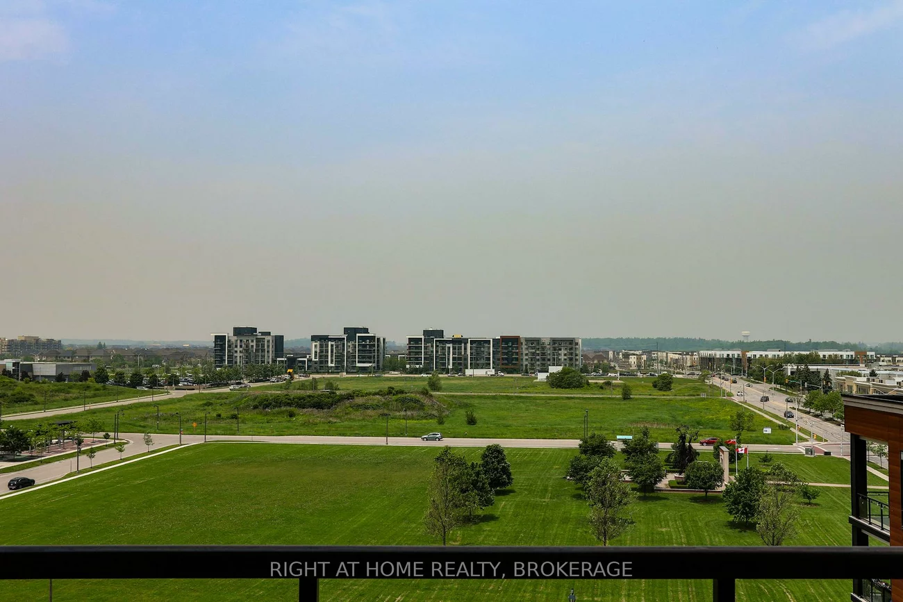 2391, Central Park, 1015 - RO River Oaks, Oakville