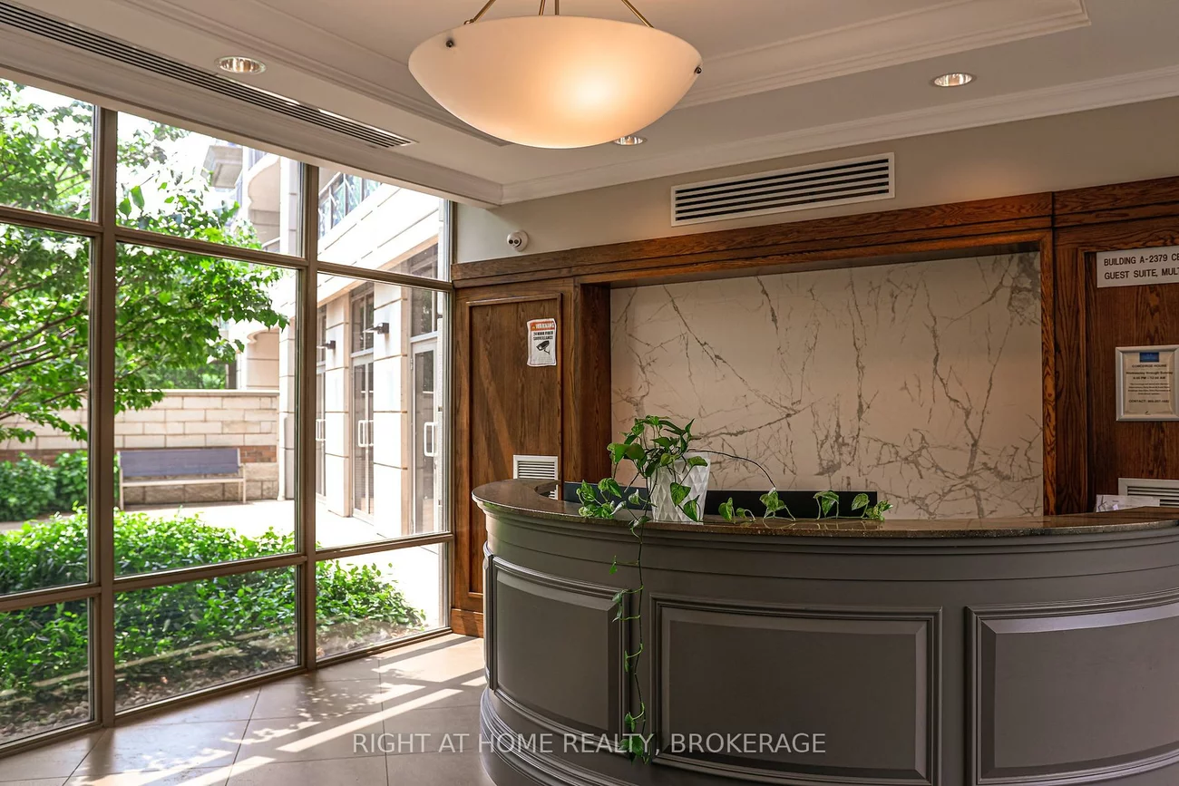 2391, Central Park, 1015 - RO River Oaks, Oakville