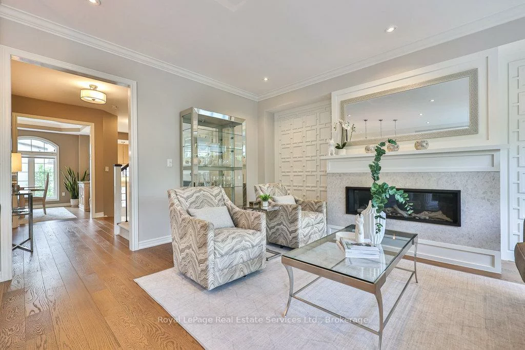 2400, Neyagawa, 1015 - RO River Oaks, Oakville