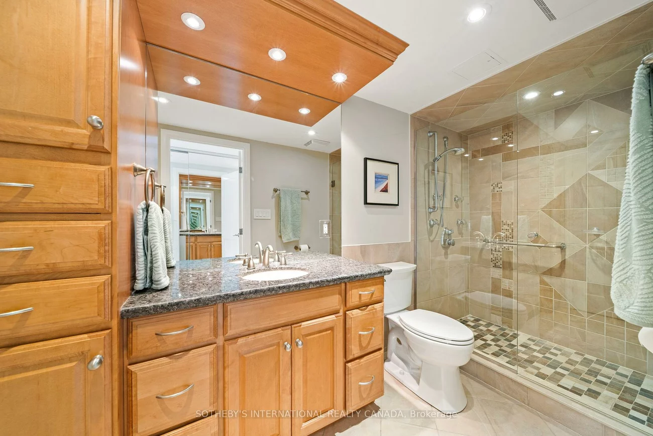 2170, Marine, 1001 - BR Bronte, Oakville