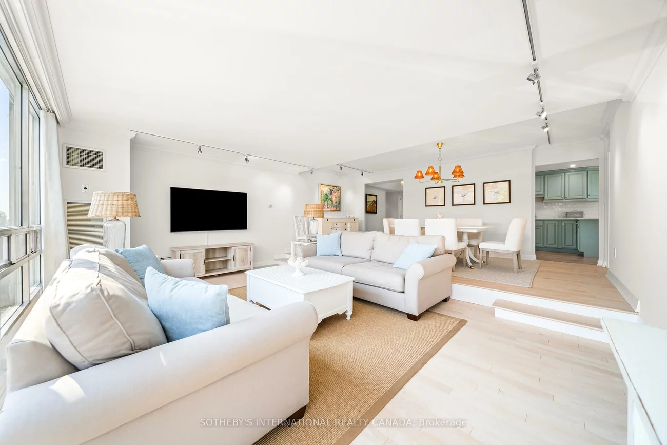 2170, Marine, 1001 - BR Bronte, Oakville