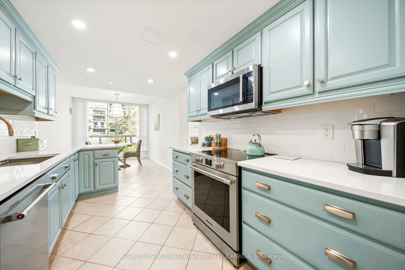2170, Marine, 1001 - BR Bronte, Oakville