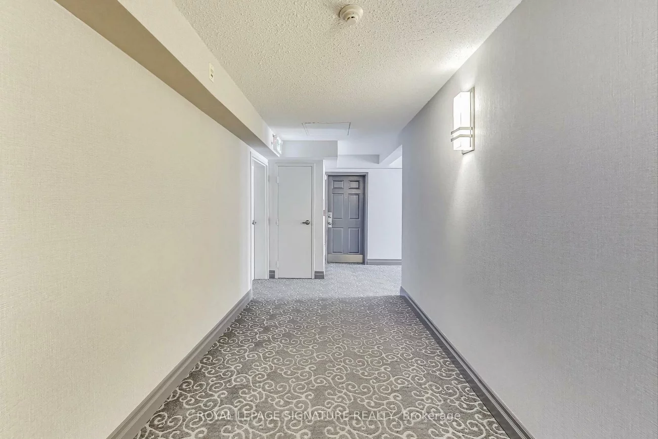 1460, Bishops, 1007 - GA Glen Abbey, Oakville