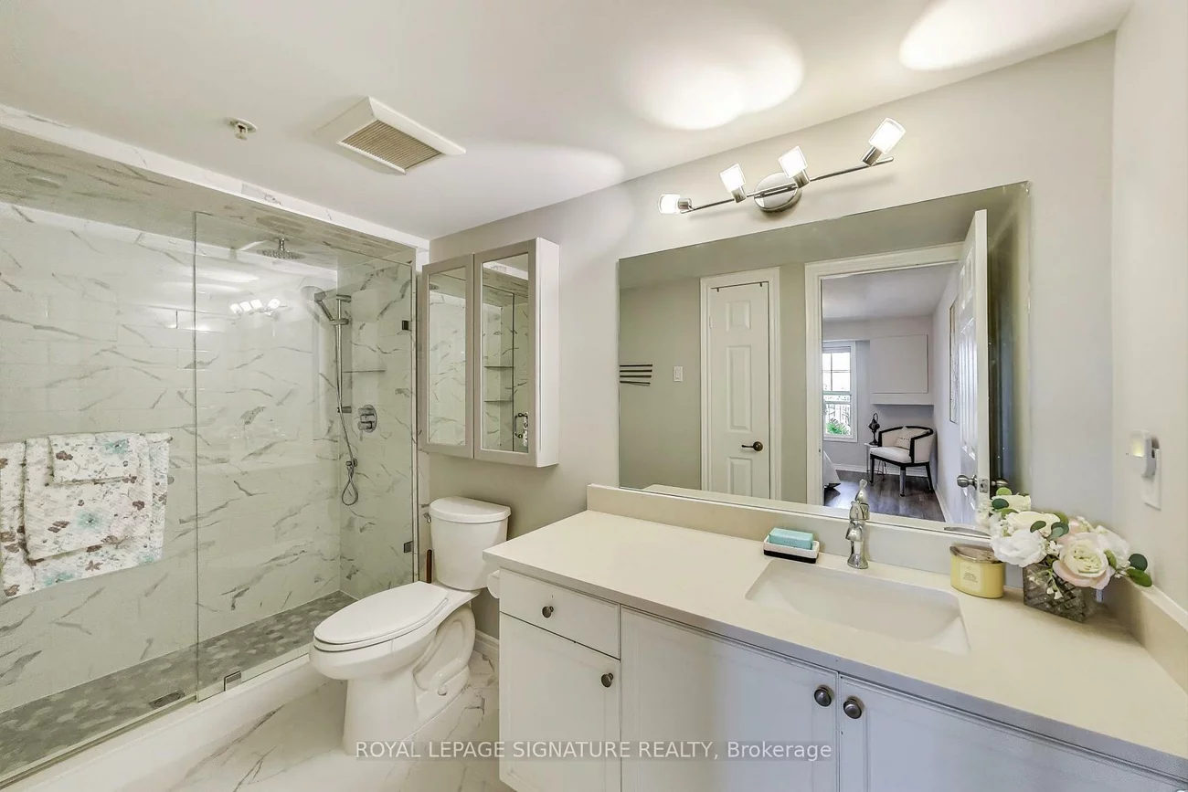 1460, Bishops, 1007 - GA Glen Abbey, Oakville