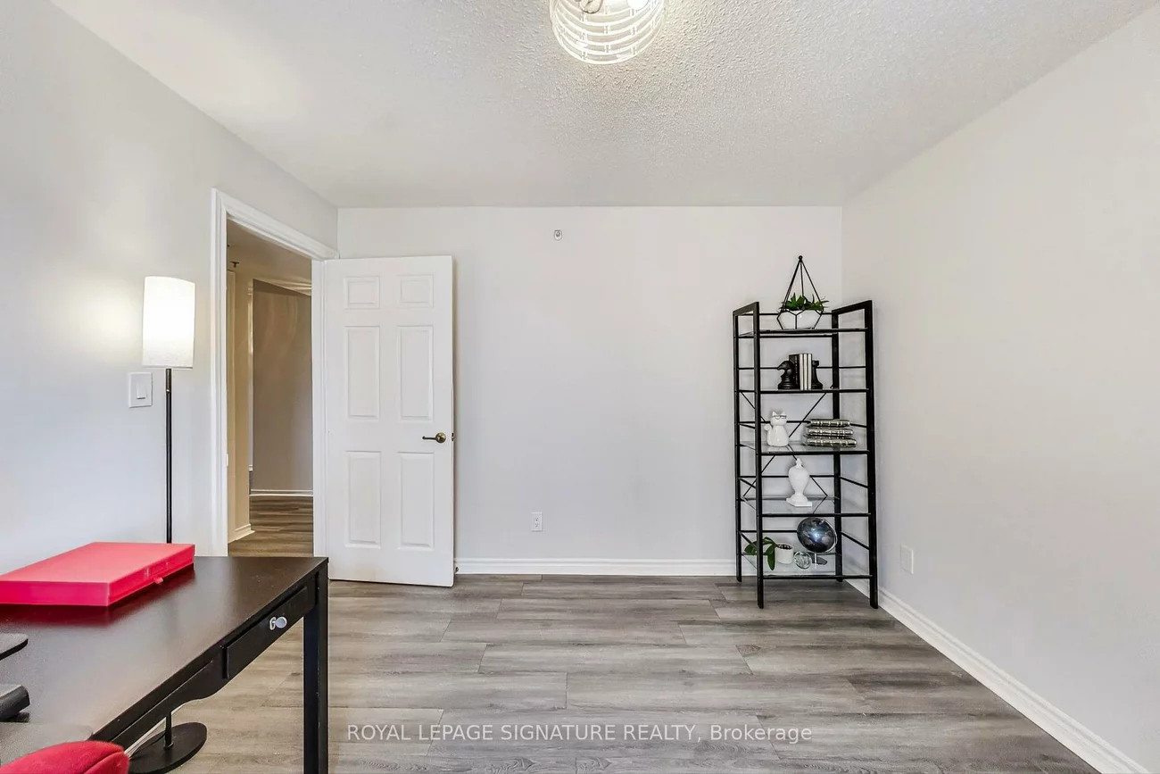 1460, Bishops, 1007 - GA Glen Abbey, Oakville