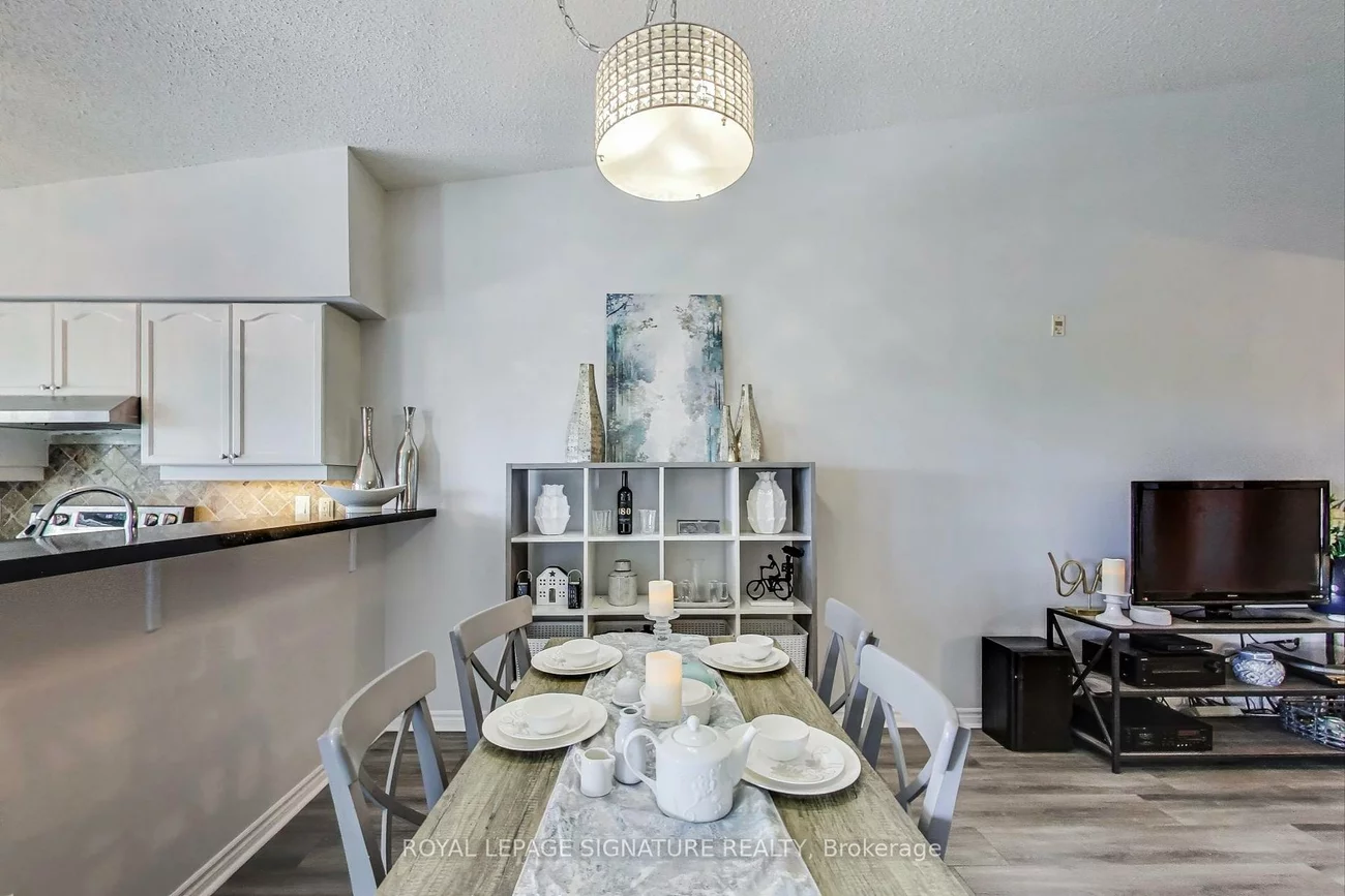 1460, Bishops, 1007 - GA Glen Abbey, Oakville