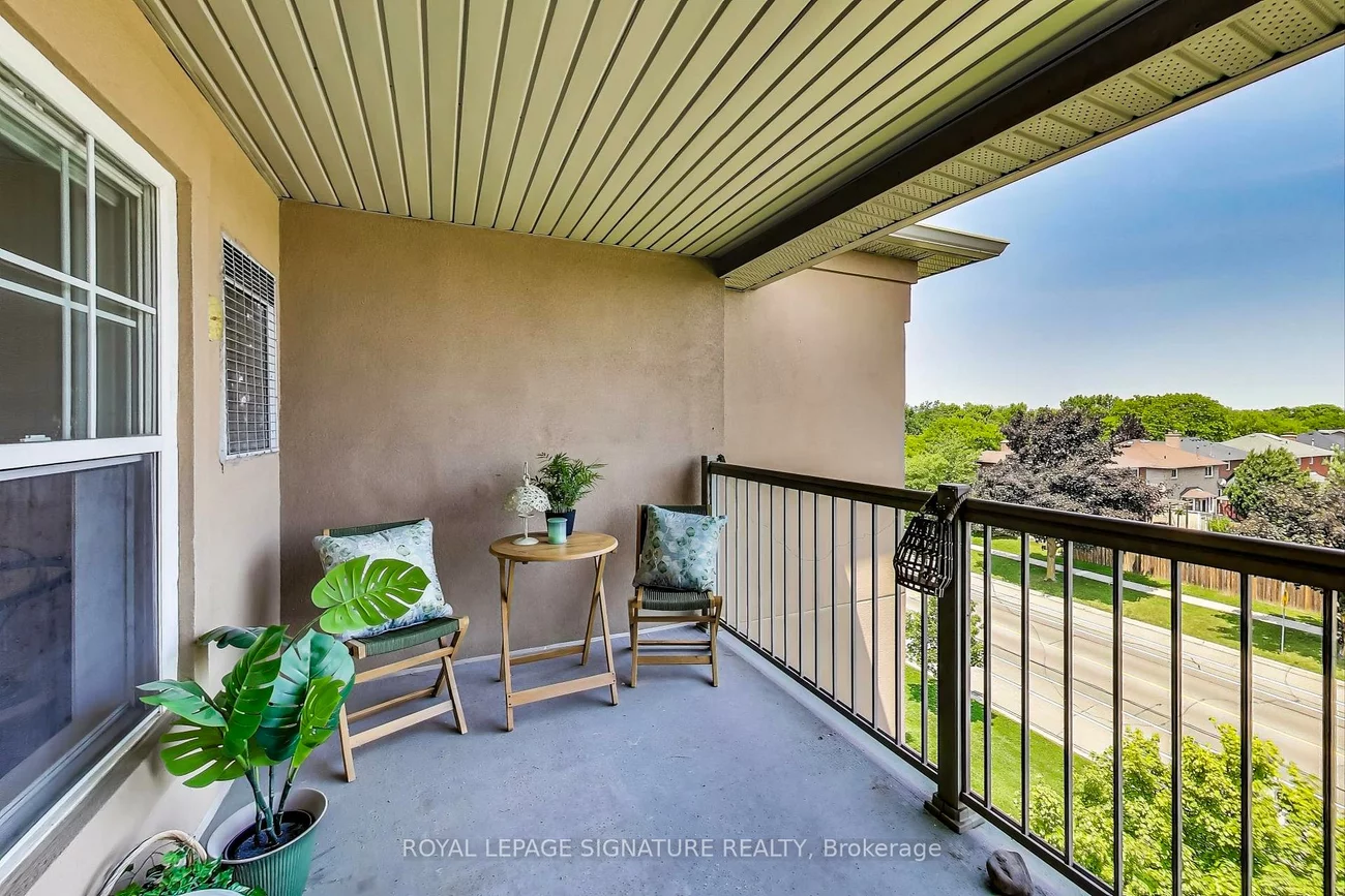 1460, Bishops, 1007 - GA Glen Abbey, Oakville