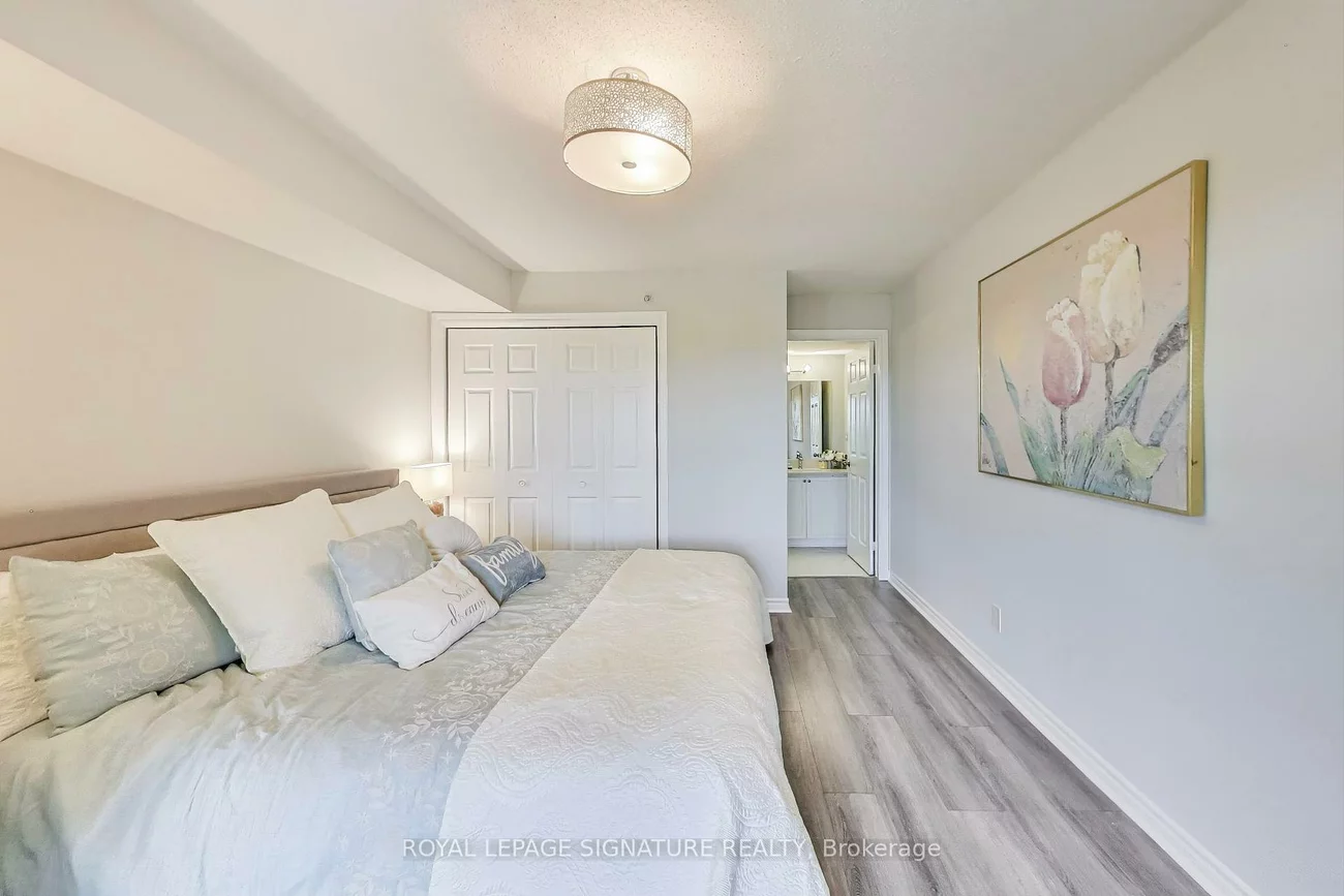 1460, Bishops, 1007 - GA Glen Abbey, Oakville