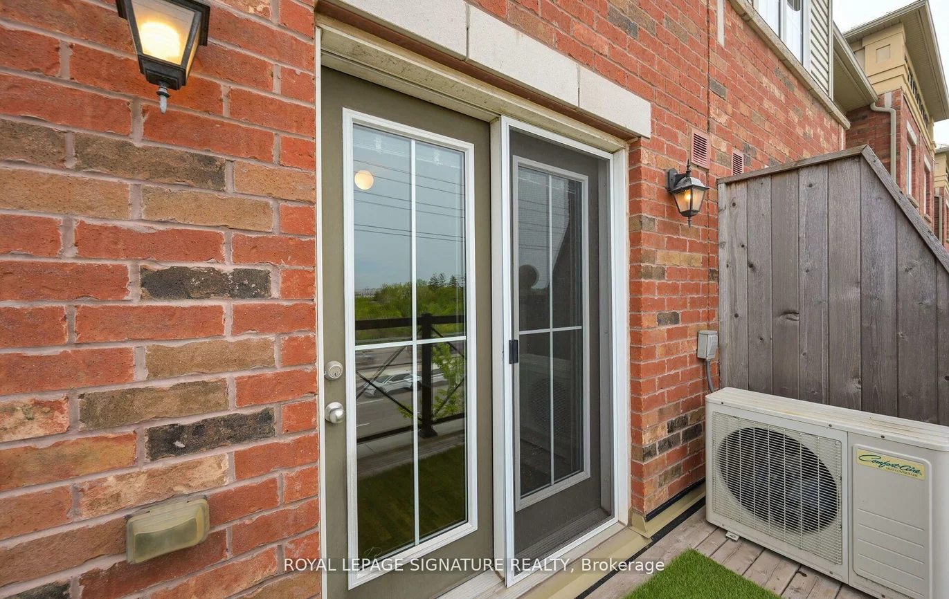 2508, Post, 1015 - RO River Oaks, Oakville