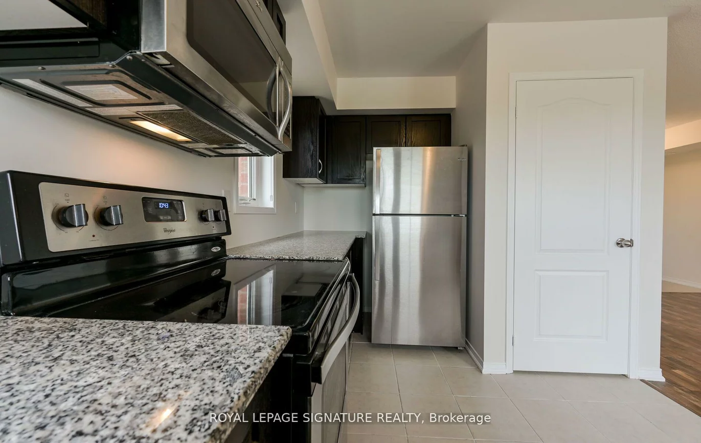 2508, Post, 1015 - RO River Oaks, Oakville