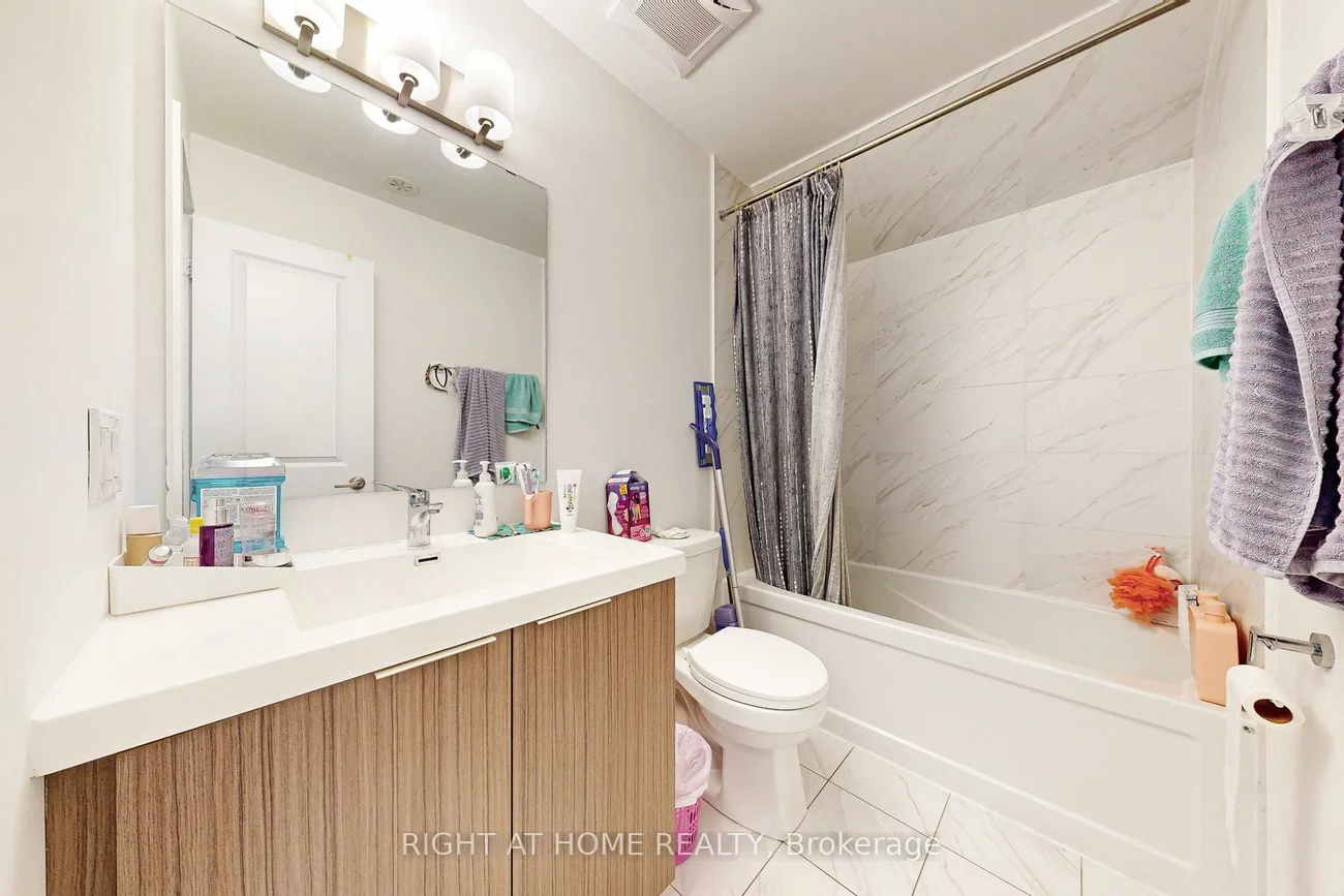 3058, Sixth, 1008 - GO Glenorchy, Oakville