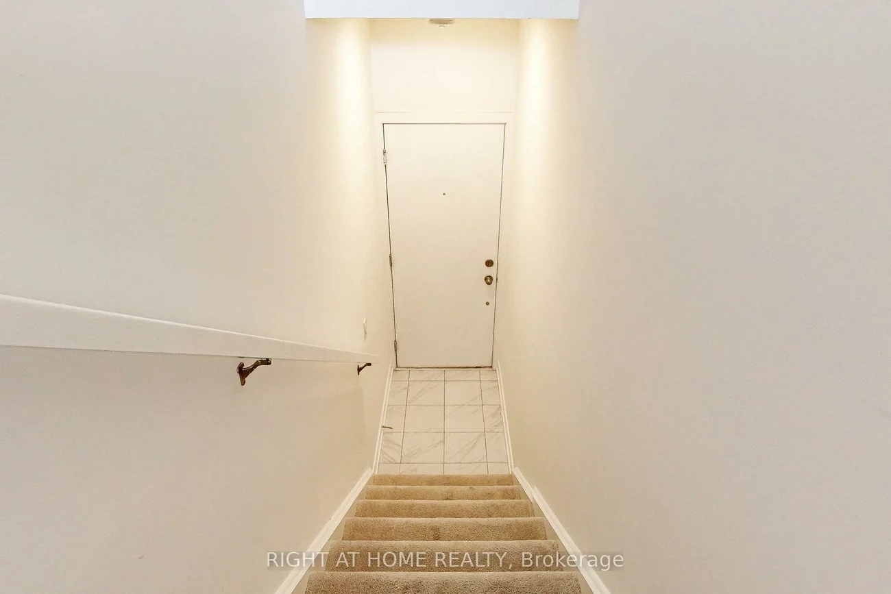 3058, Sixth, 1008 - GO Glenorchy, Oakville