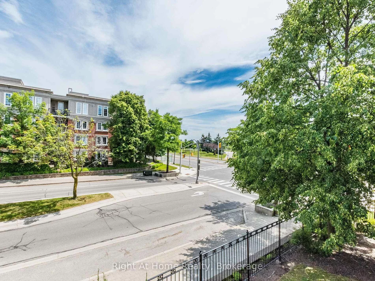 2300, Parkhaven, 1015 - RO River Oaks, Oakville