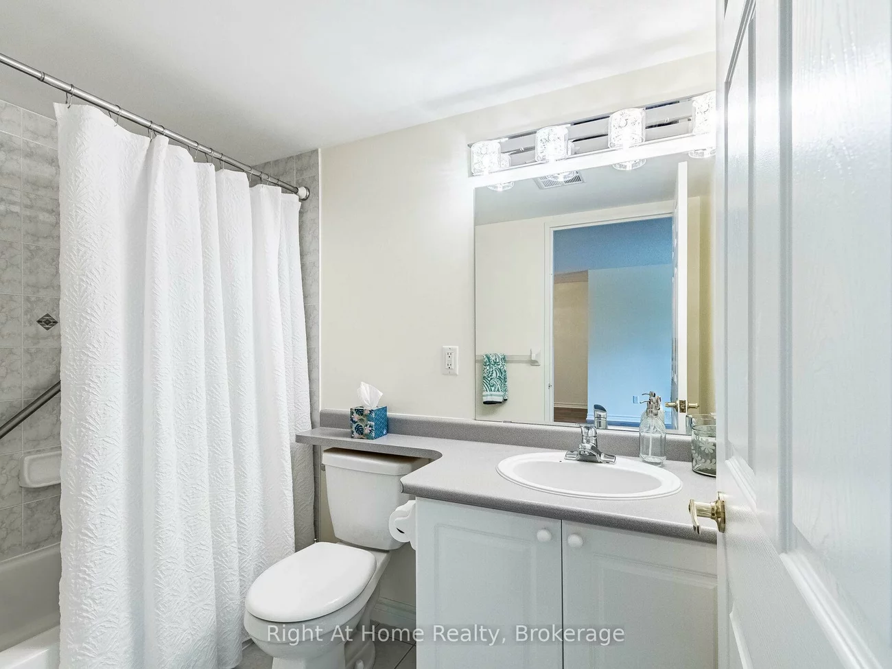 2300, Parkhaven, 1015 - RO River Oaks, Oakville