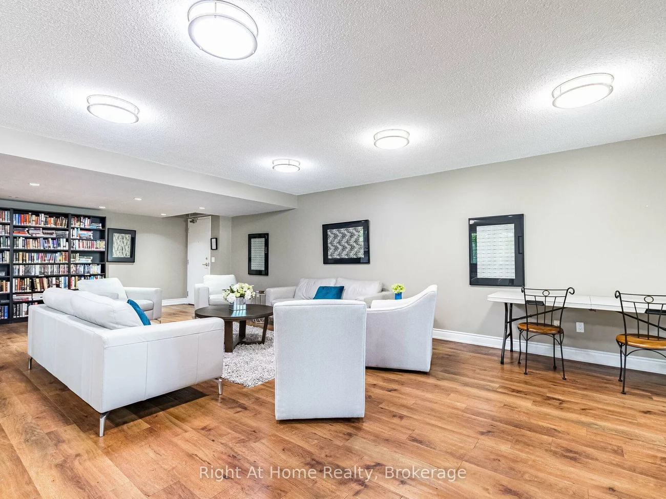 2300, Parkhaven, 1015 - RO River Oaks, Oakville