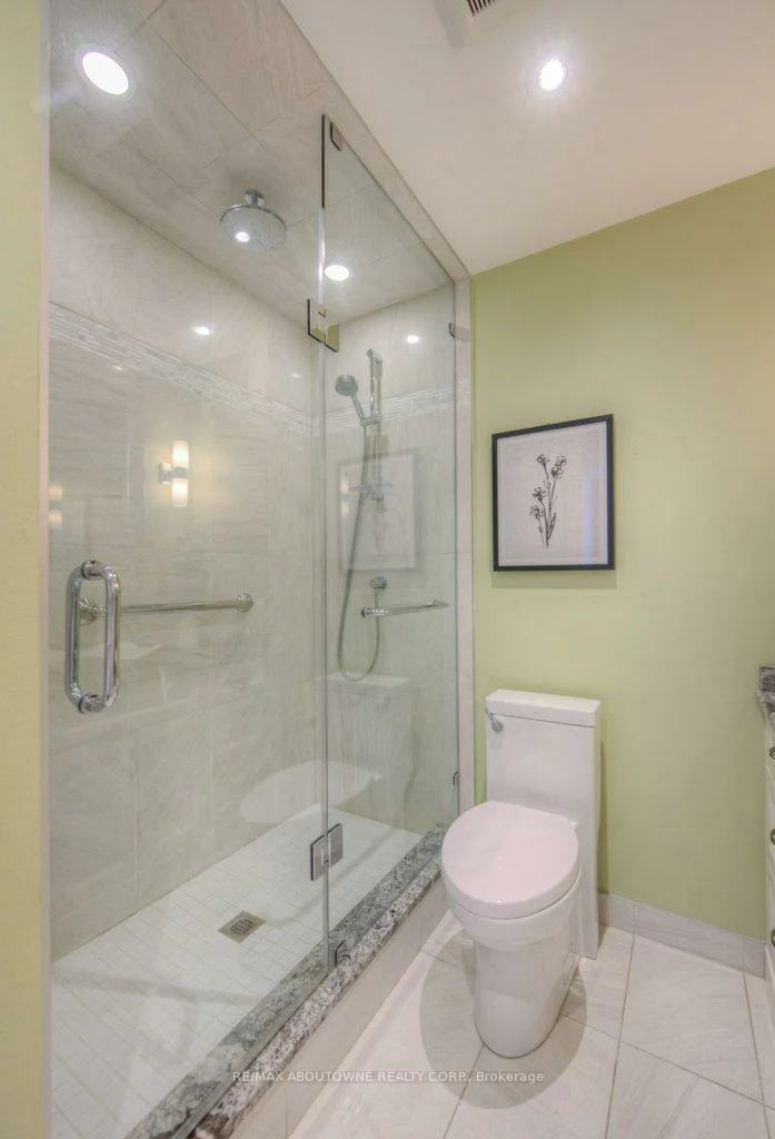 2180, Marine, 1001 - BR Bronte, Oakville
