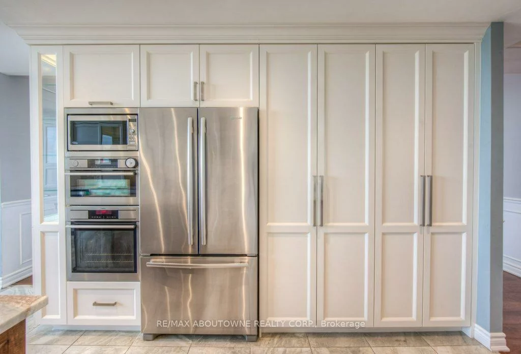 2180, Marine, 1001 - BR Bronte, Oakville