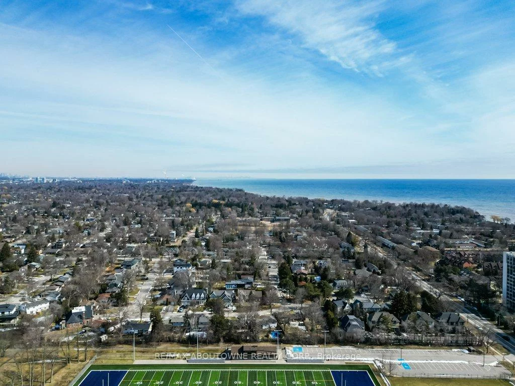 2180, Marine, 1001 - BR Bronte, Oakville