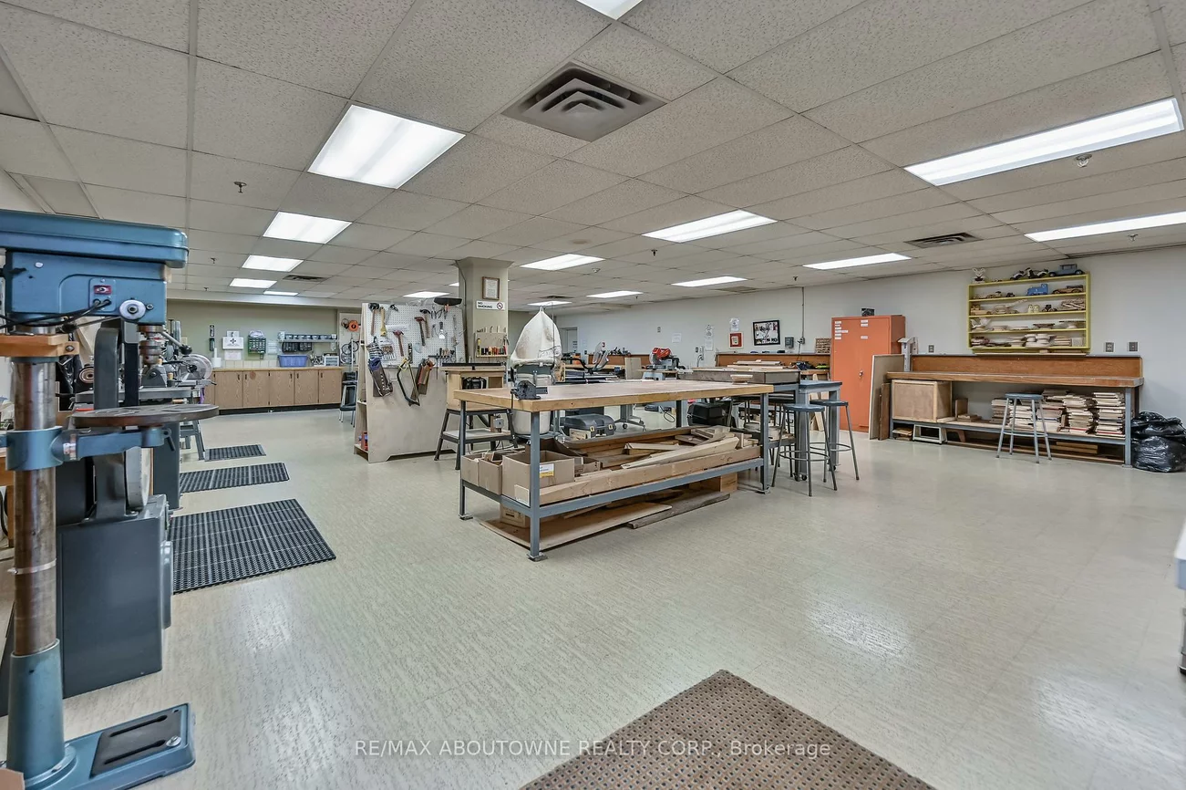 2180, Marine, 1001 - BR Bronte, Oakville