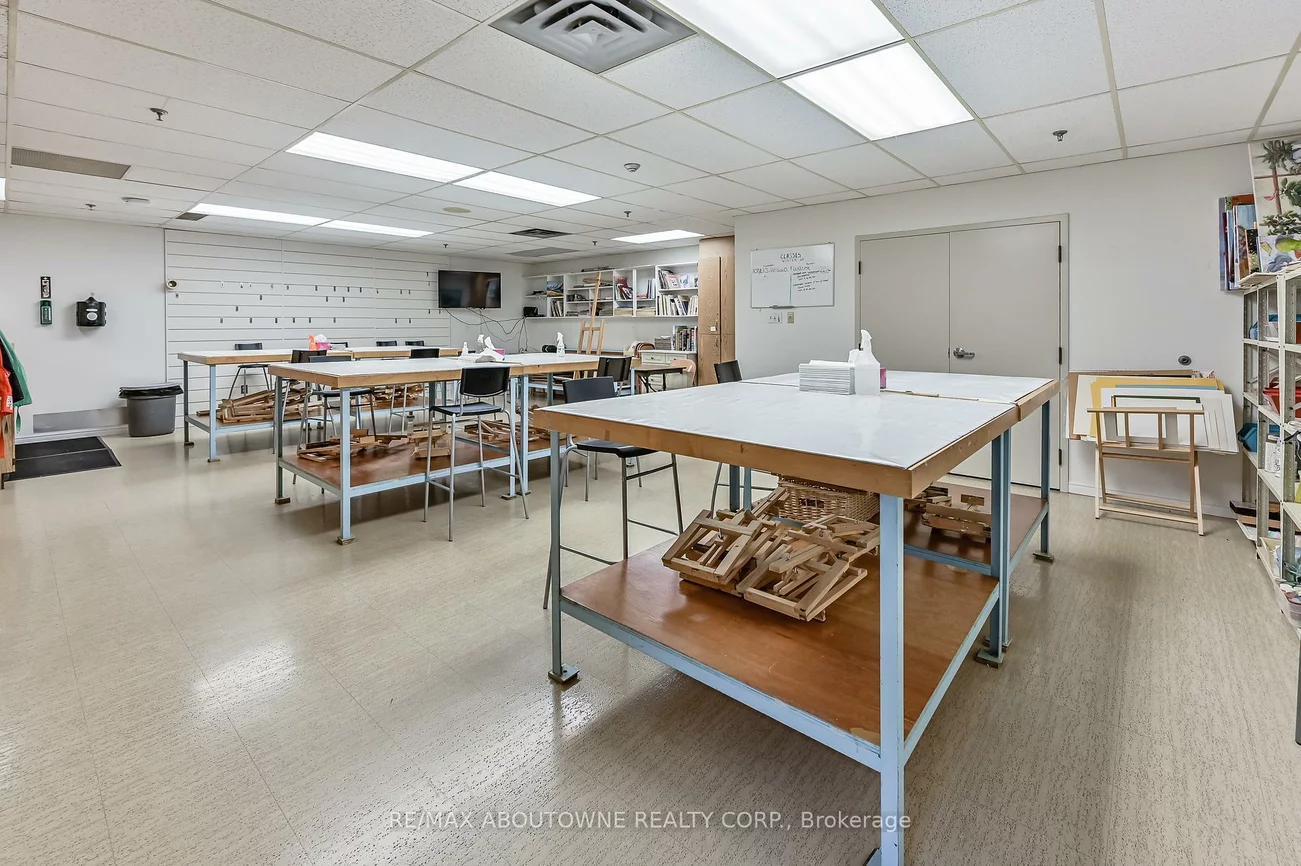 2180, Marine, 1001 - BR Bronte, Oakville