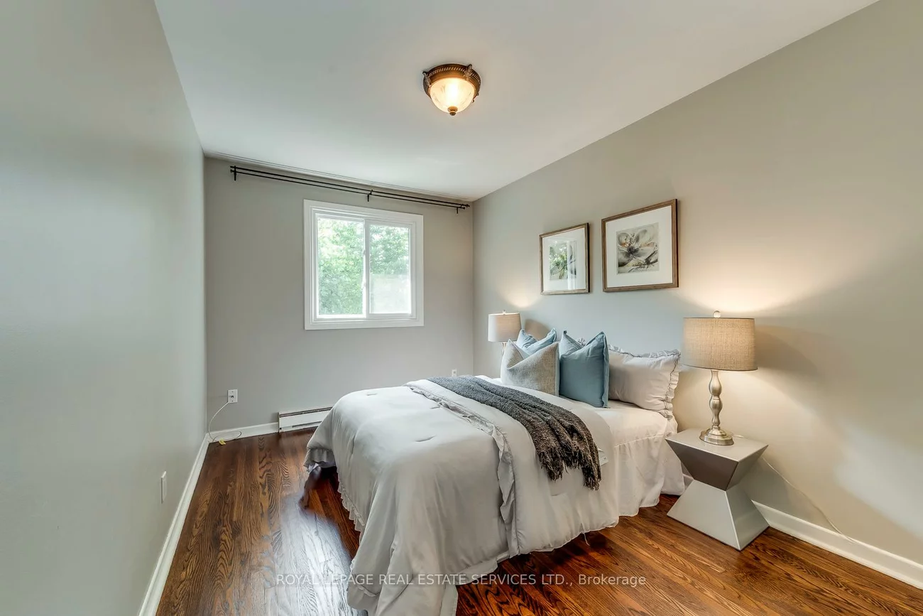 1444, Sixth, 1003 - CP College Park, Oakville