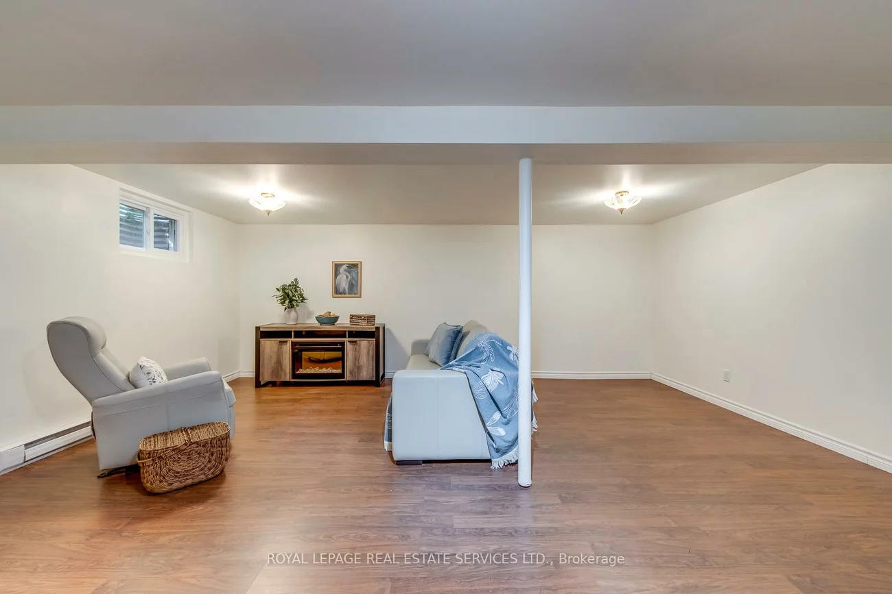 1444, Sixth, 1003 - CP College Park, Oakville