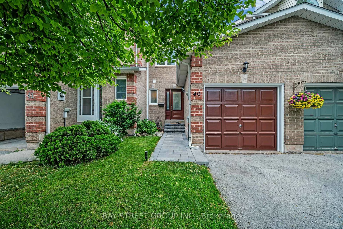 1240, Westview, 1022 - WT West Oak Trails, Oakville