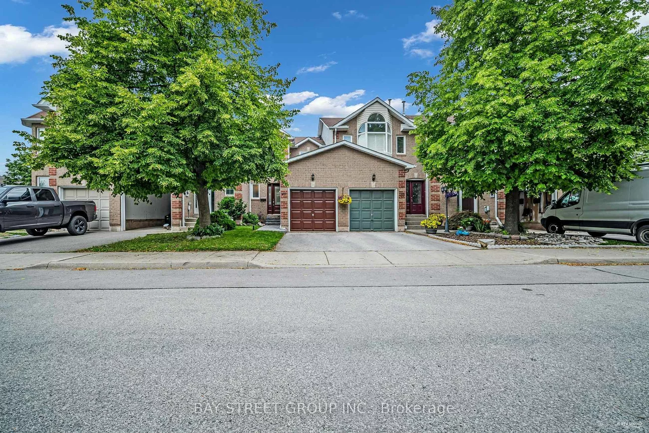 1240, Westview, 1022 - WT West Oak Trails, Oakville