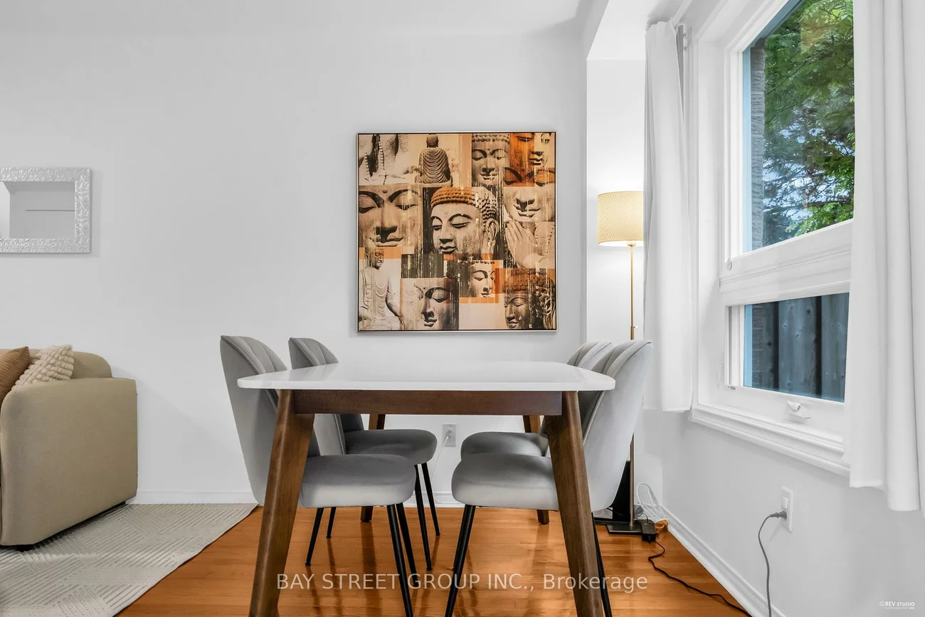 1240, Westview, 1022 - WT West Oak Trails, Oakville