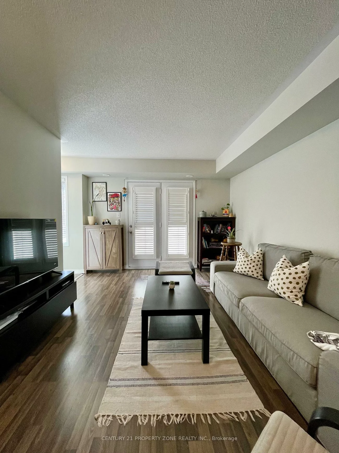 2500, Post, 1015 - RO River Oaks, Oakville