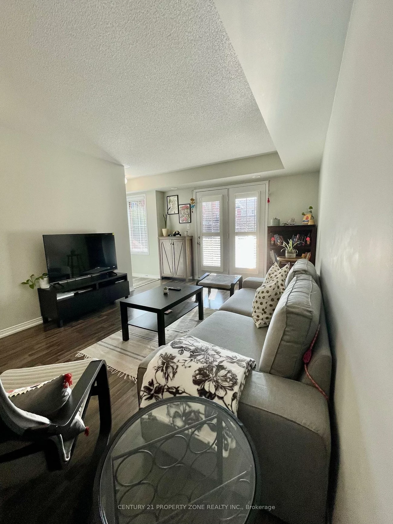 2500, Post, 1015 - RO River Oaks, Oakville