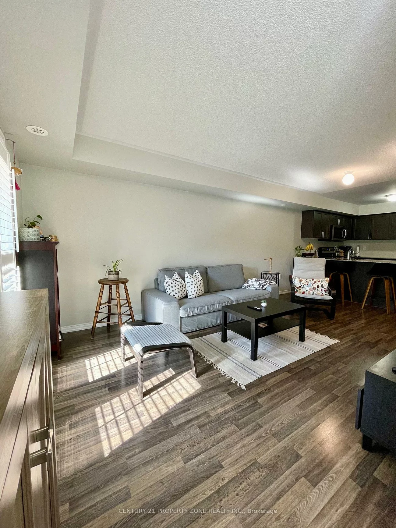 2500, Post, 1015 - RO River Oaks, Oakville
