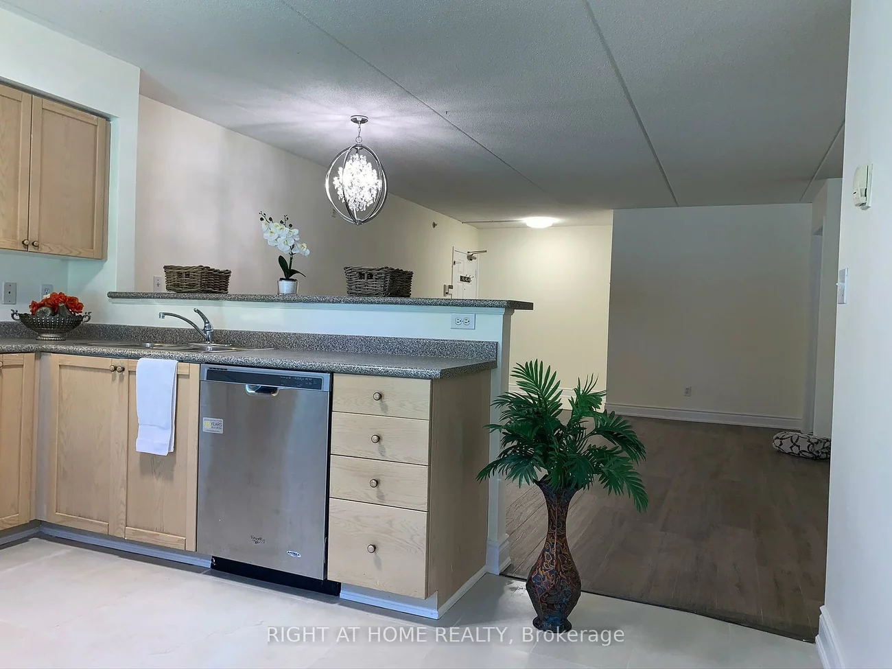 1480, Bishops, 1007 - GA Glen Abbey, Oakville