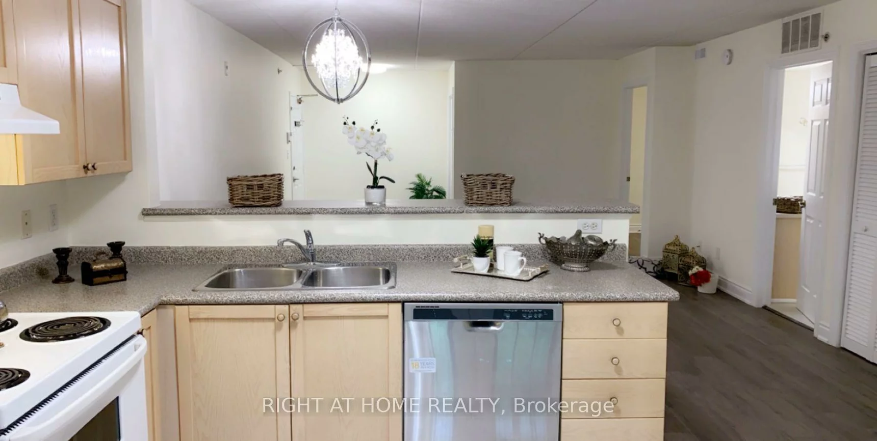 1480, Bishops, 1007 - GA Glen Abbey, Oakville