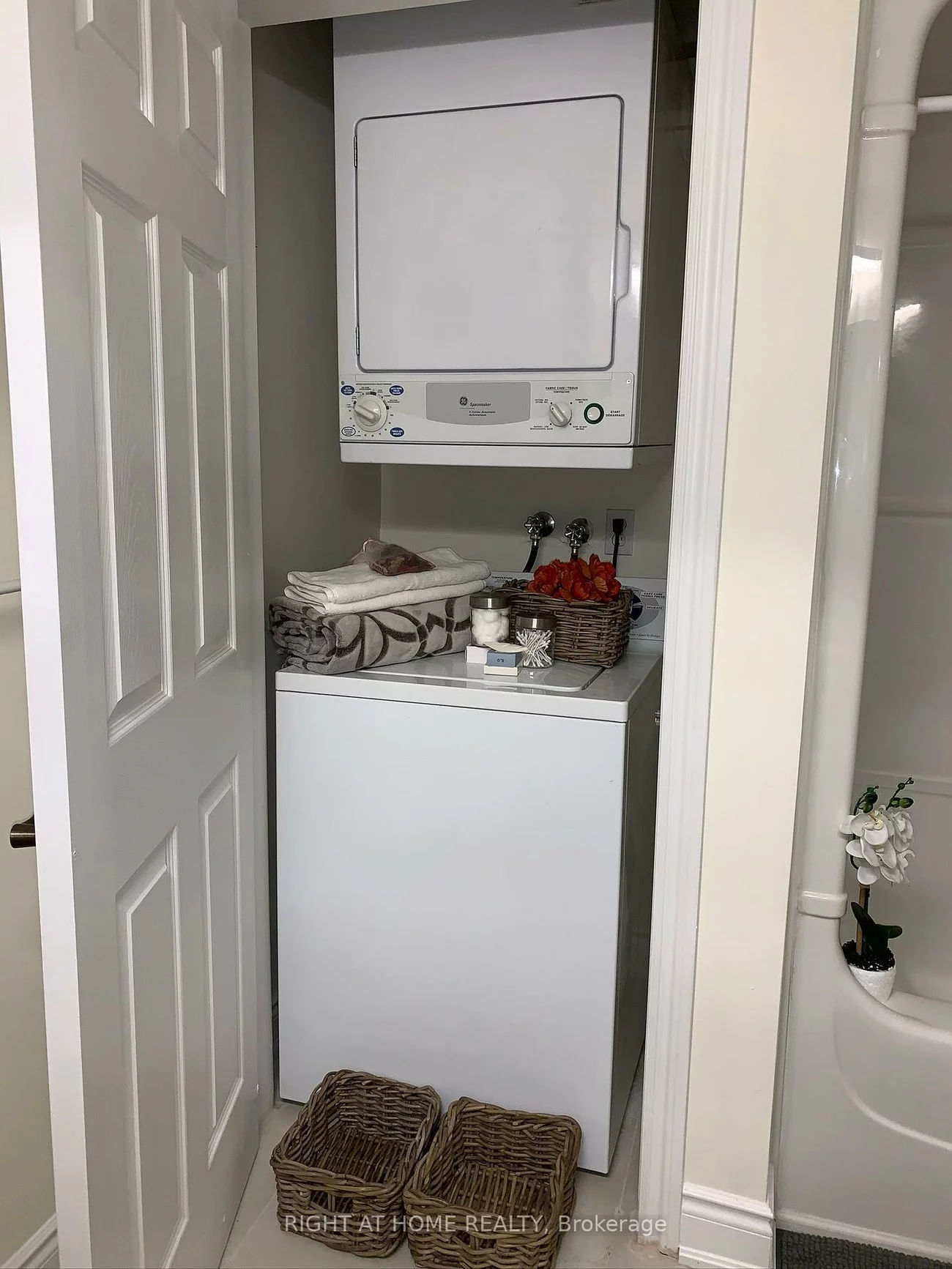 1480, Bishops, 1007 - GA Glen Abbey, Oakville