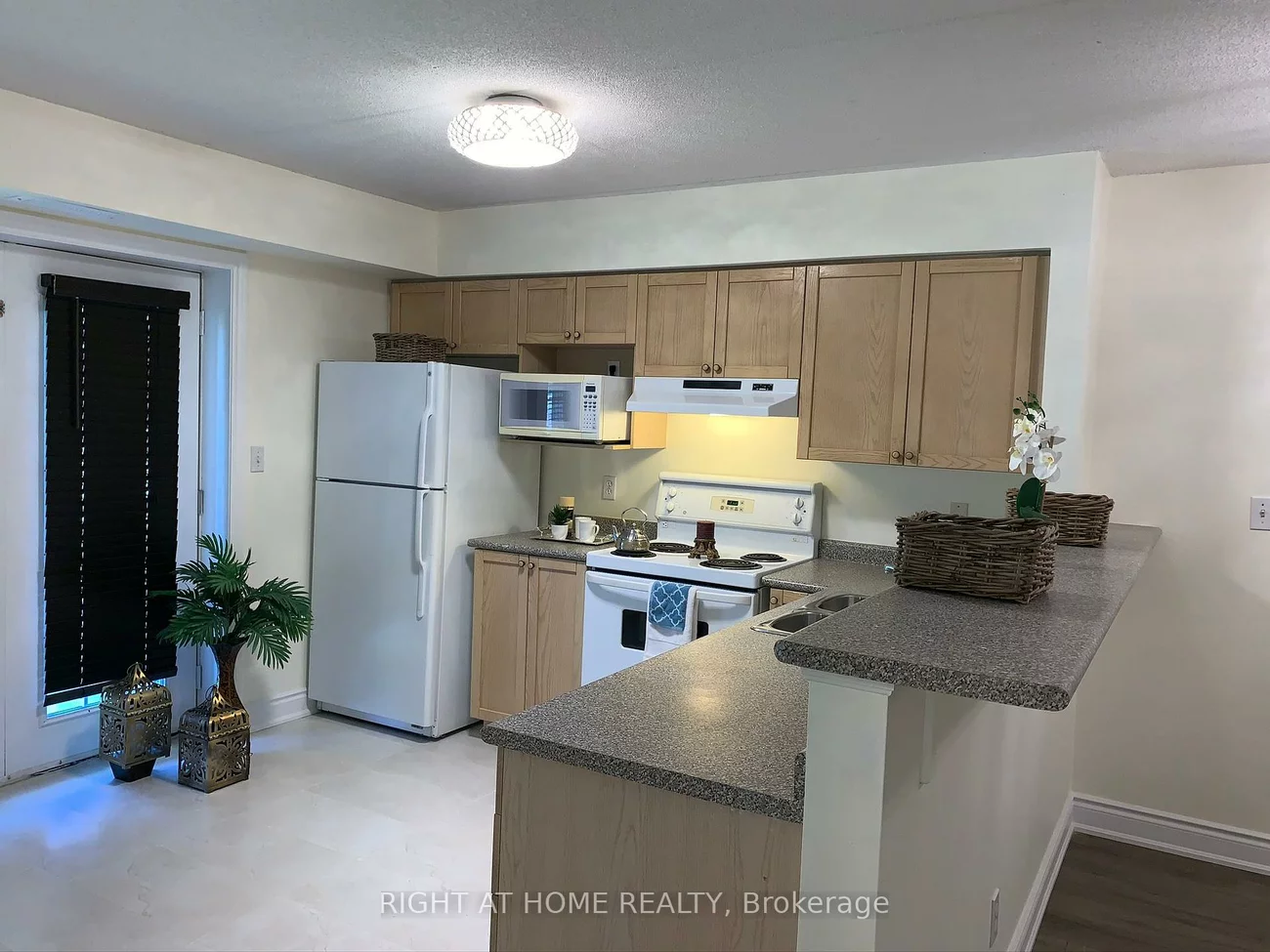 1480, Bishops, 1007 - GA Glen Abbey, Oakville