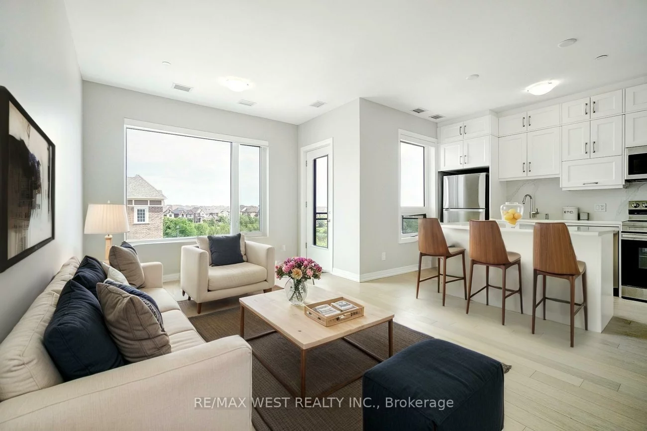 3285, Carding Mill, 1008 - GO Glenorchy, Oakville