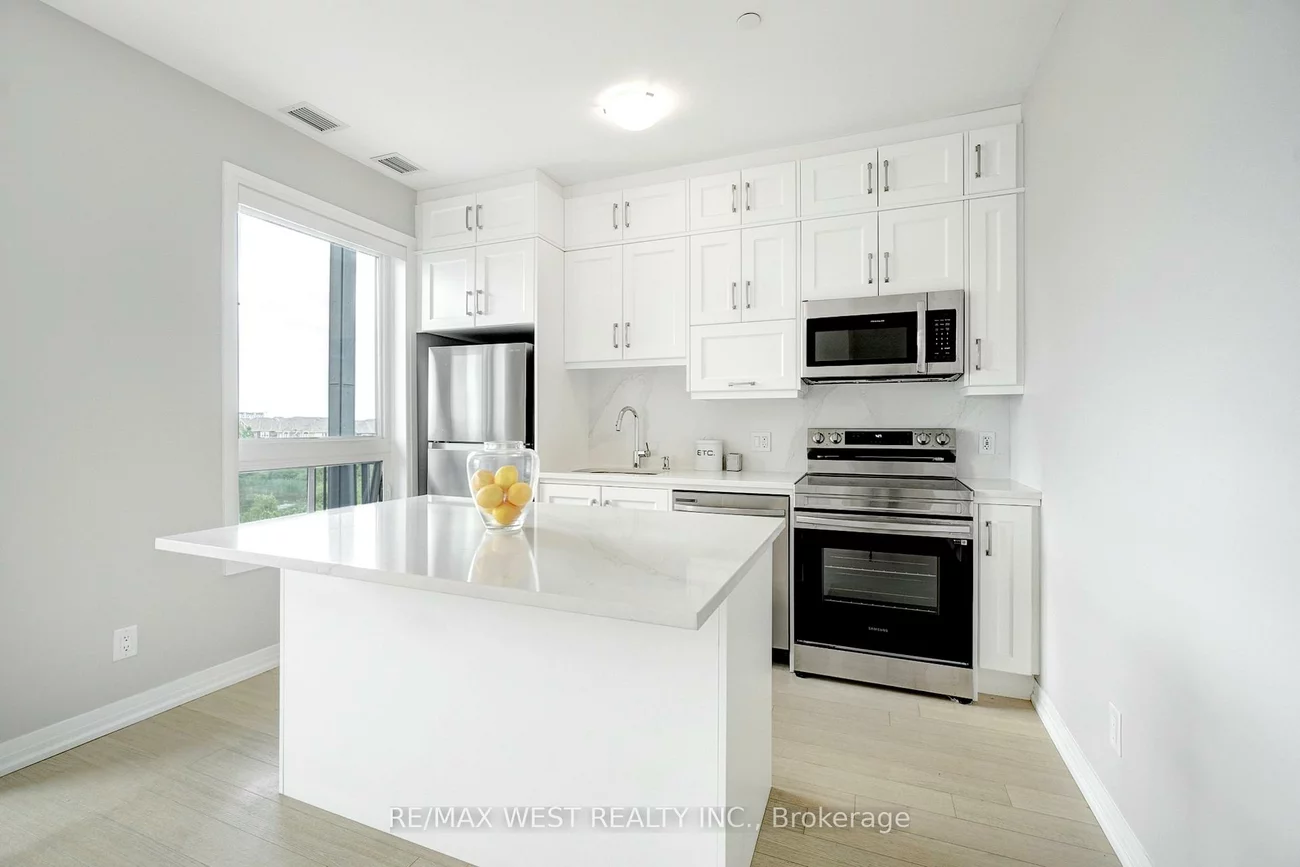 3285, Carding Mill, 1008 - GO Glenorchy, Oakville