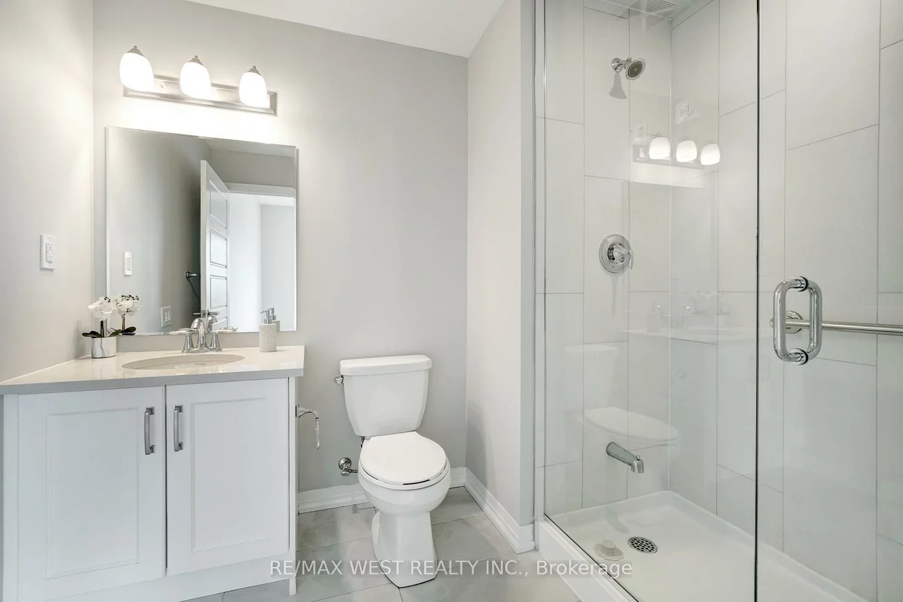 3285, Carding Mill, 1008 - GO Glenorchy, Oakville