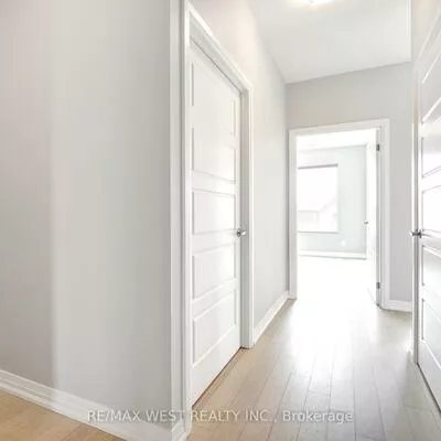 3285, Carding Mill, 1008 - GO Glenorchy, Oakville