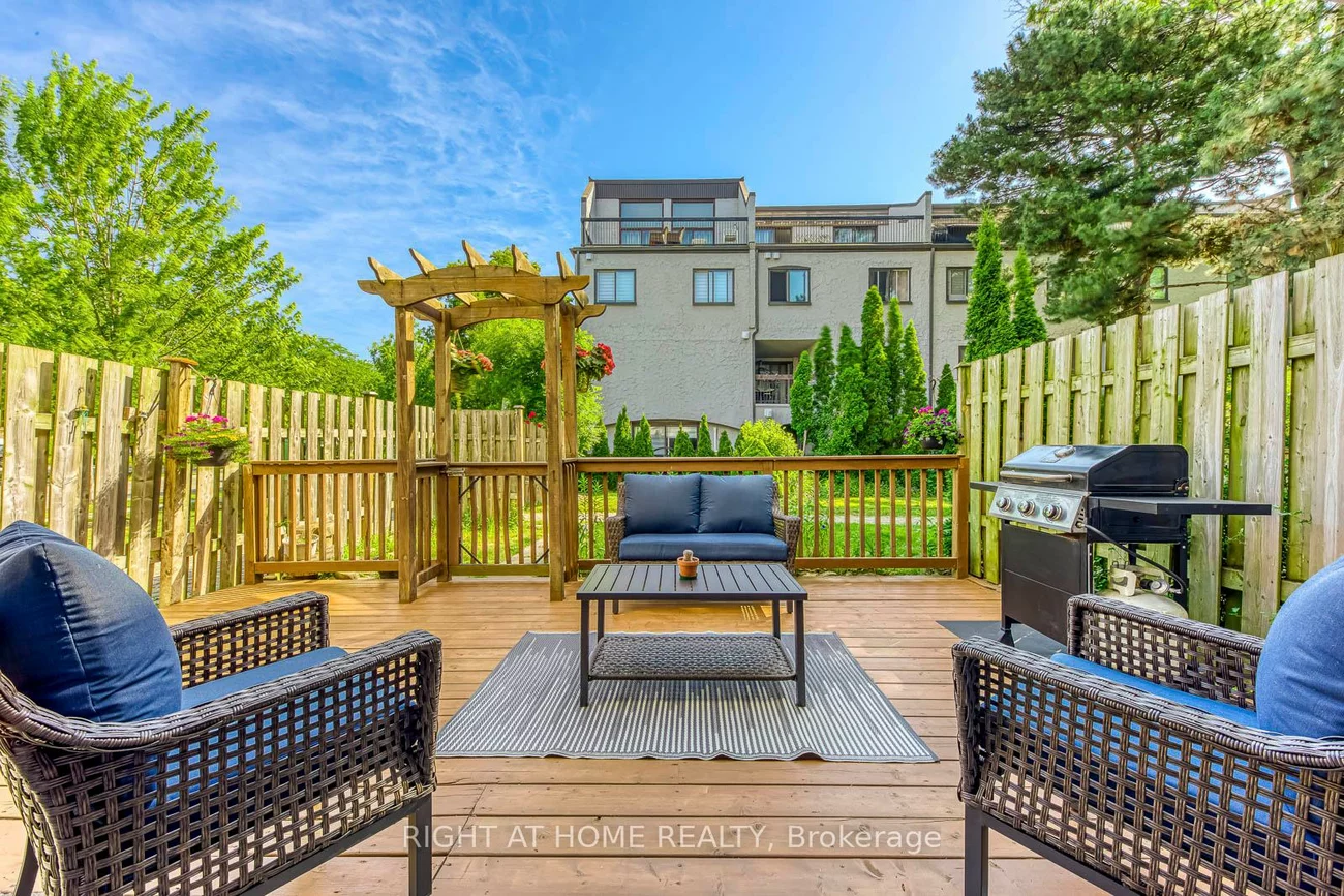 1008, Falgarwood, 1005 - FA Falgarwood, Oakville