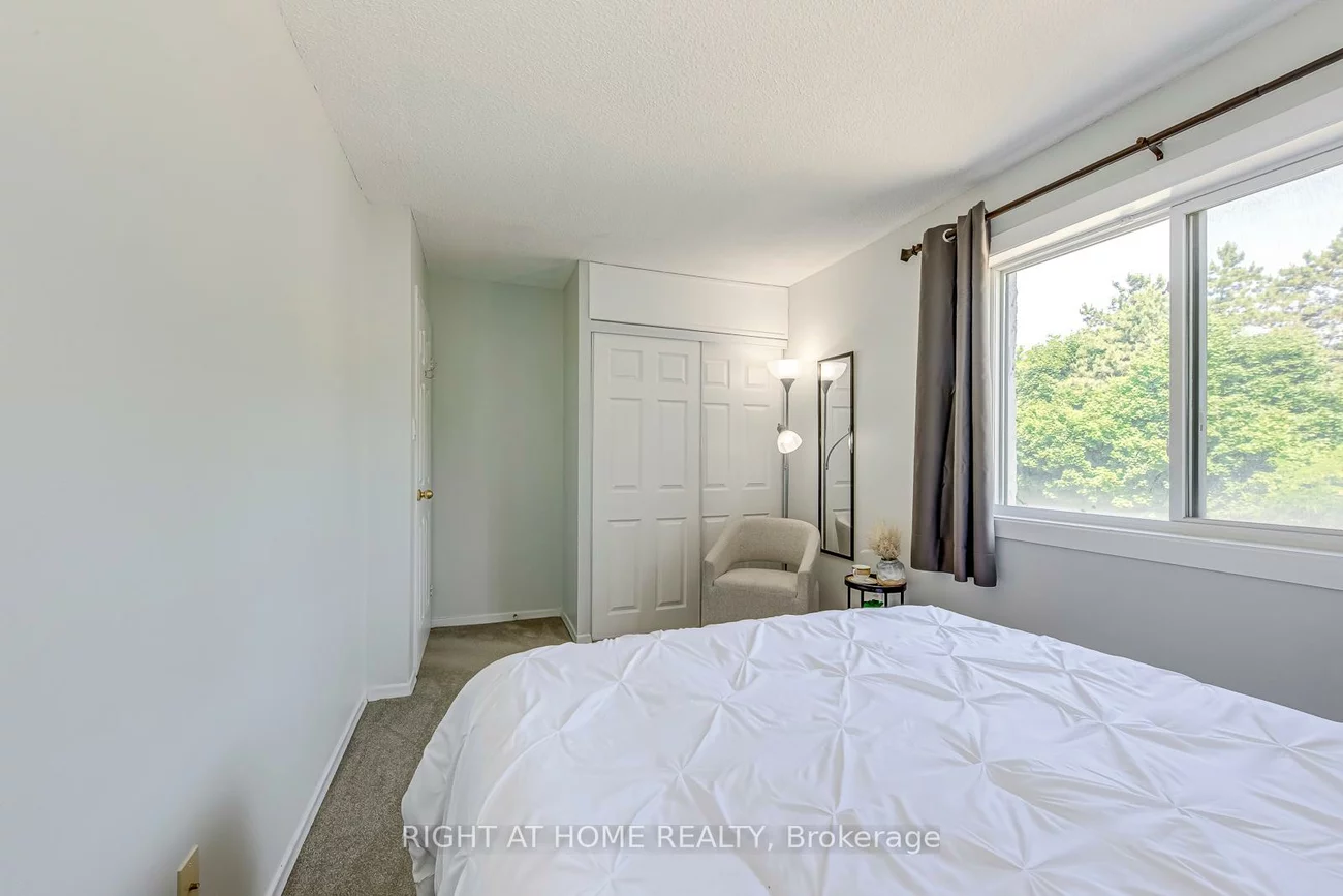 1008, Falgarwood, 1005 - FA Falgarwood, Oakville