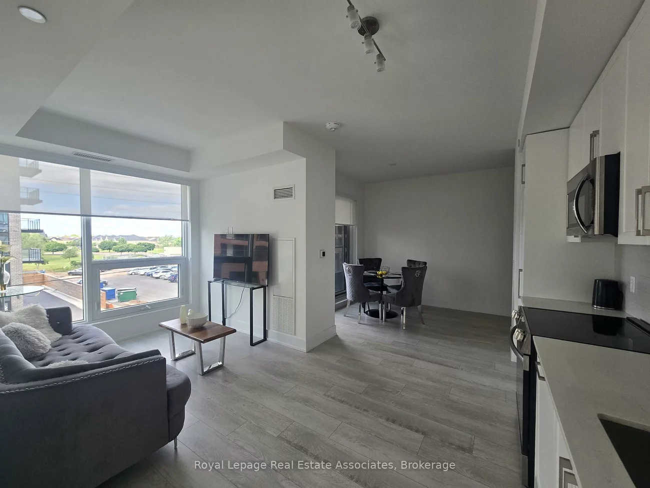 2450, Old Bronte, 1000 - BC Bronte Creek, Oakville